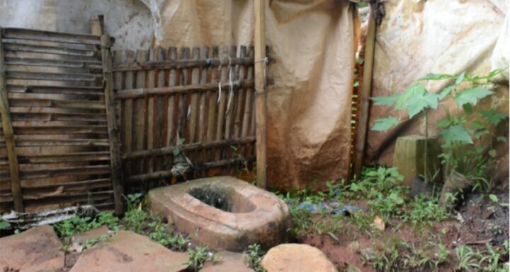 Alirkan Kebaikan Dengan Membangun Jamban Komunal di Kampung Dukuh