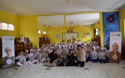 Gandeng Kawan di SMK Bhakti Asy Syukur