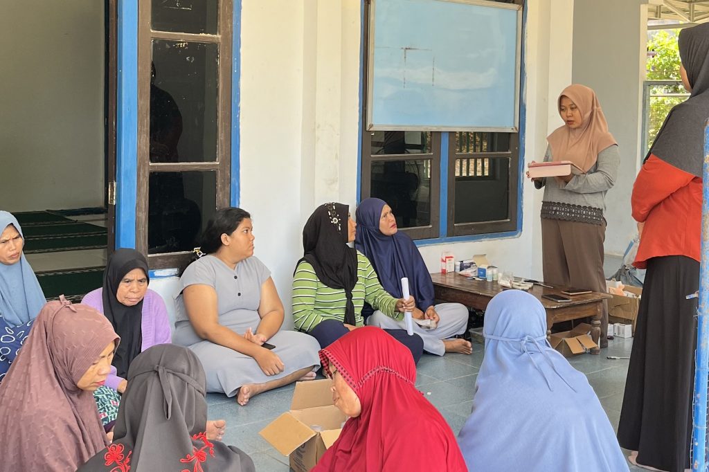 Edukasi PTM Kampung Seraya Smbas