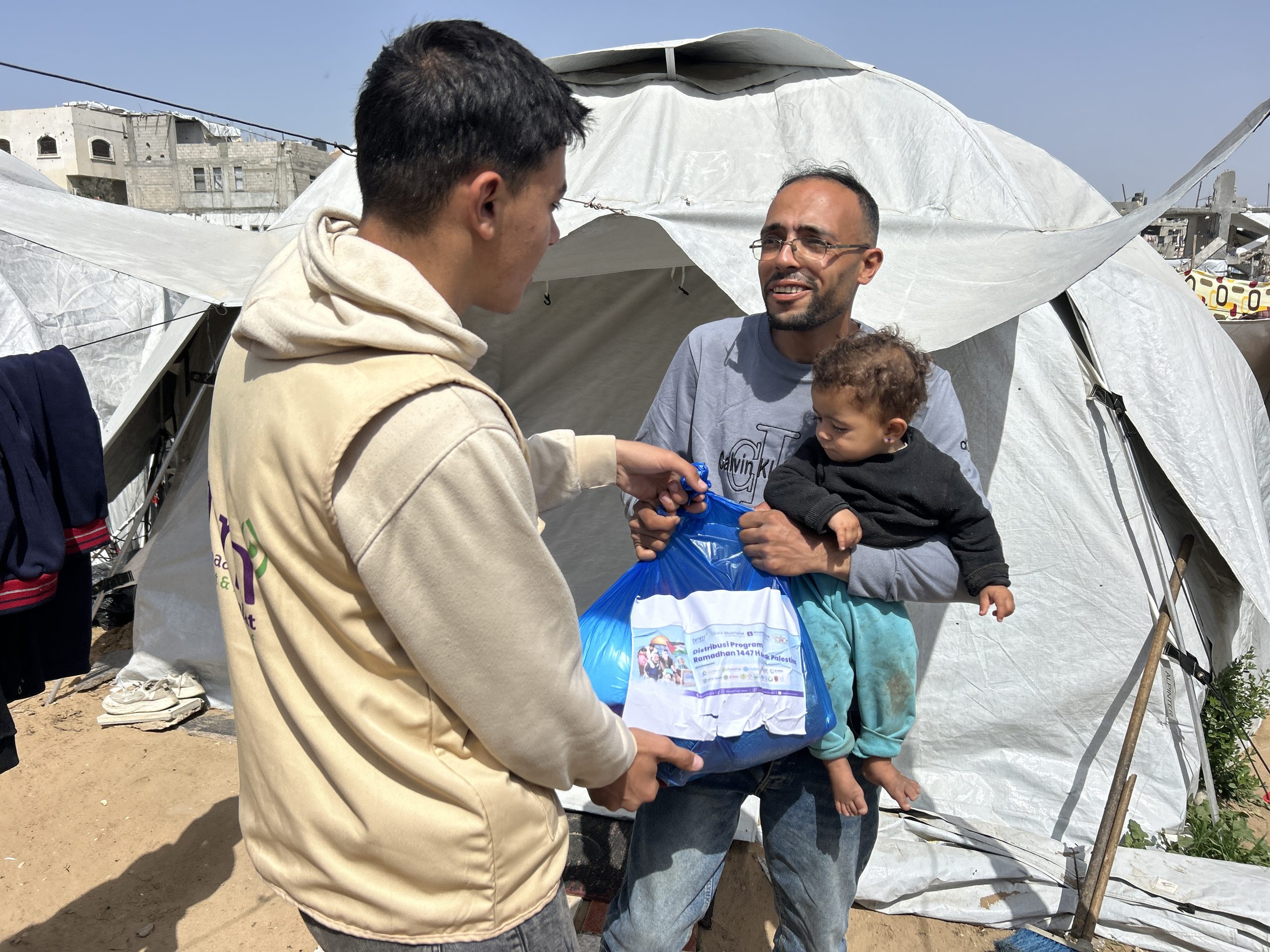Sembako untuk Gaza